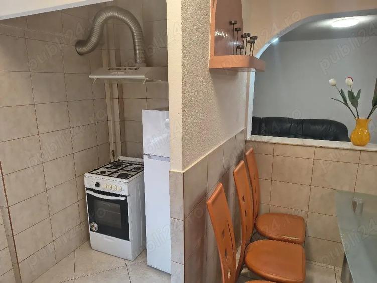 Inchiriez apartament 2 camere Micalaca Arad - 4