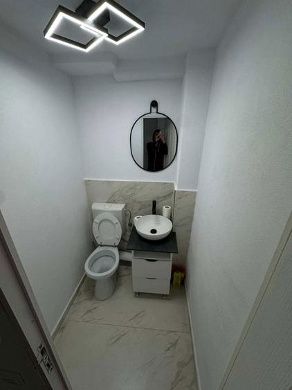 spatiu comercial / apartament in Cisnadie - 1