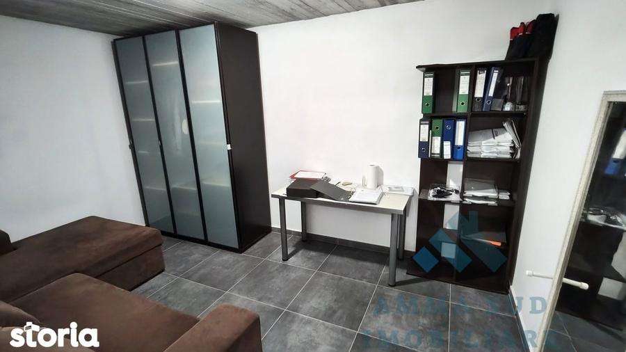 Spatiu comercial subsol - 128.6 mp utili - 3 locuri parcare - 3