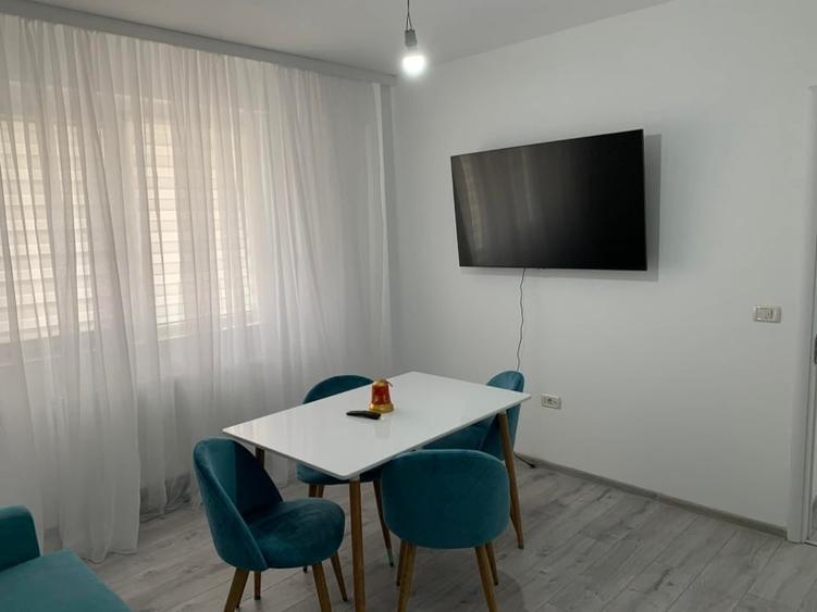Închiriez apartament 2 camere - 10