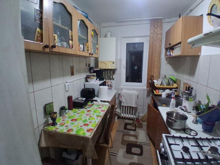 PACURARI ALPHA BANK 3  CAMERE SEMIDECOMANDAT CONF.1   ET.3 MOBILAT COD 160614 - 4