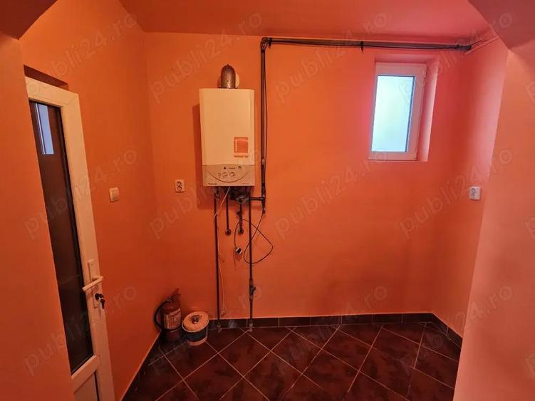 Dau in chirie Spatiu comercial central in Mun. Tarnaveni! - 3