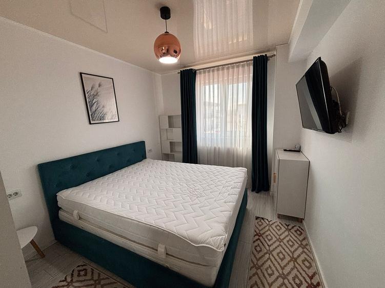 Apartament cu 2 camere semidecomandat în Vișan