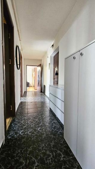 Apartament 2 camere Decomandat , Centrul Civic , Onix , mobilat-utilat , etaj intermediar , liber 117800 euro - 7