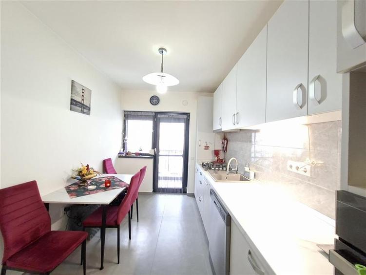 Apartament modern 2 camere balcon curte parcare zona Doamna Stanca - 13
