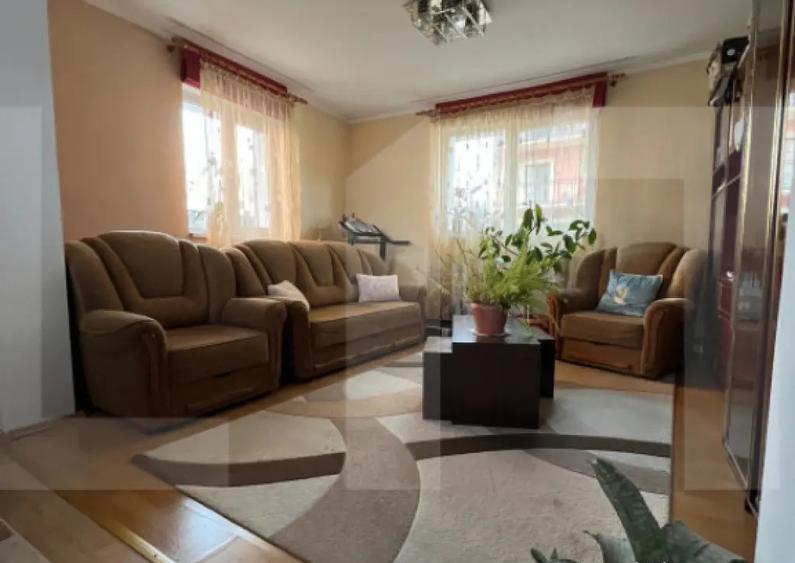 Casa de vanzare, 158 mp, zona Ronat - 11