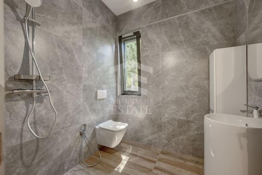 Casă individuală cu 3 camere cu Canalizare în Ciofliceni