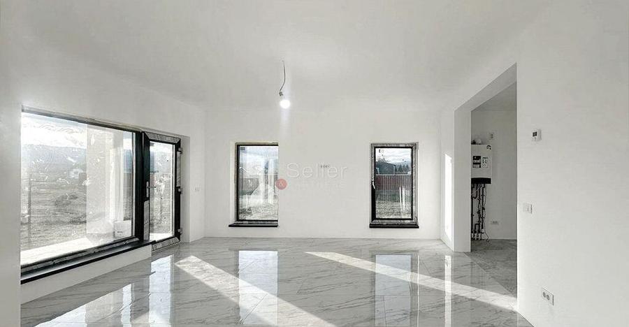 Curte Generoasa Compartimentare Practica - 10