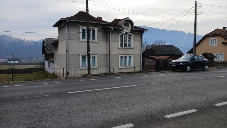 CASA+TEREN DE VANZARE SI ANEXE - 1