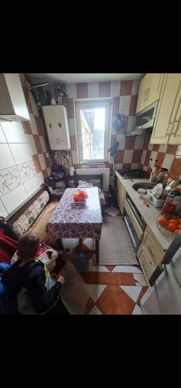 De vanzare Apartament 3 camere, ideal pentru investitie! - 4