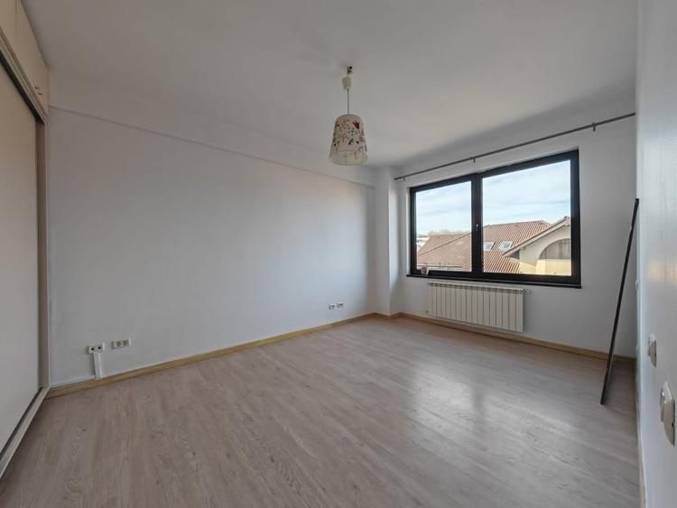 Apartament foarte spațios lângă Pădurea Băneasa | Spații de depozitare | Parcare - 11