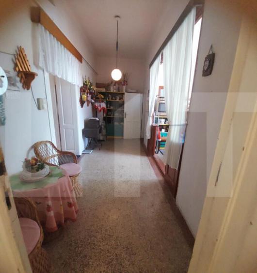 Apartament de vanzare, 4 camere, 201 mp, spatios, ultracentr - 12