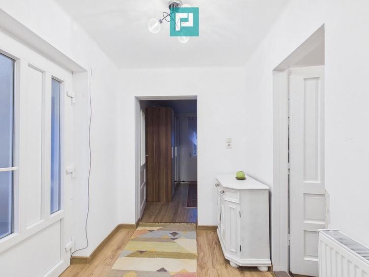 Casă 2 corpuri și 5 camere ultracentral în Curtici - 10