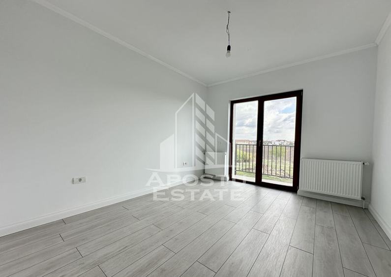 Jumatate de duplex despartit prin camera tehnica, Dumbravita - 2