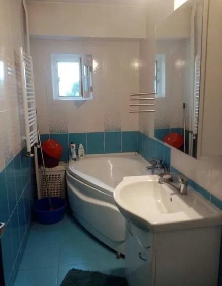 Sincai -Timpuri Noi -3 camere -1 min metrou - 5