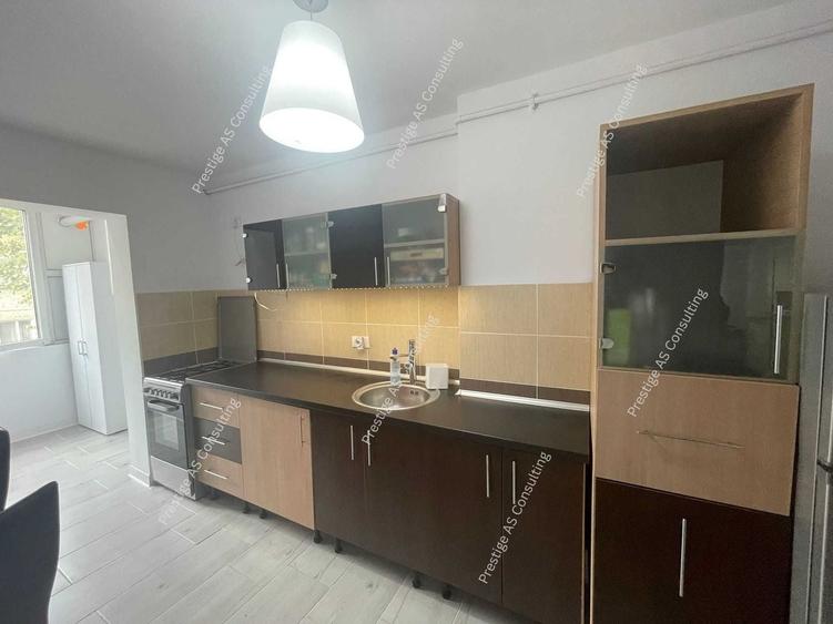 De inchiriat apartament cu 3 Camere 2 Bai | zona Dacia - 3