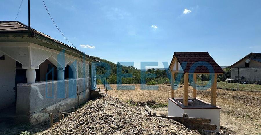 Casa ?i teren de vanzare in Parincea jud. Bacau. - 13