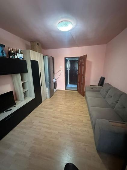 Garsonieră decomandată în Mărăști