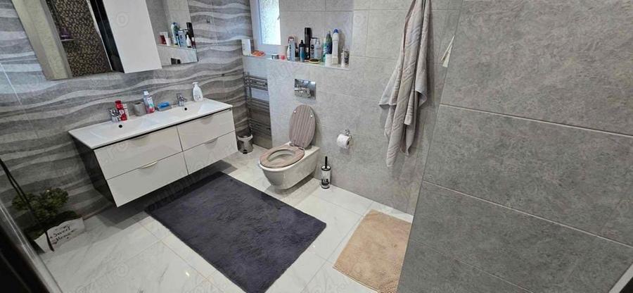 Casa 4 camere de vanzare, Sanmartin, zona str Carmel - 6