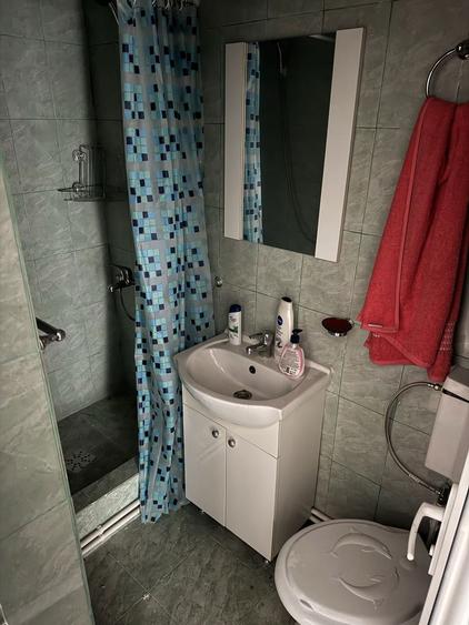 Camera camin Liceul Costin Nenitescu - 3