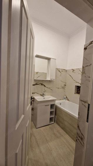 Proprietar Vand apartament zona centrala. - 3