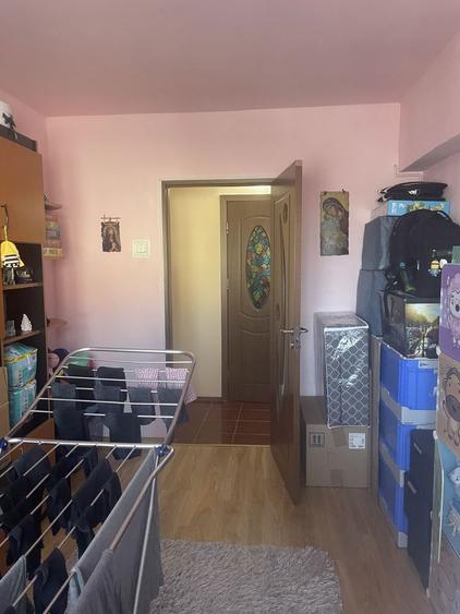 Apartament de vanzare - 3