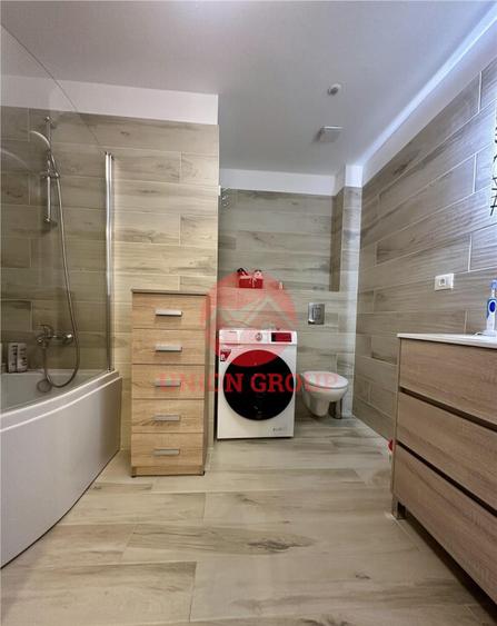 Penthouse cu 4 Camere si Terasa cu Vedere la Mare, Zona Mama - 3