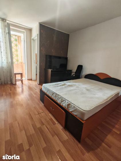 Garsoniera Craiovei etaj 3 - 3