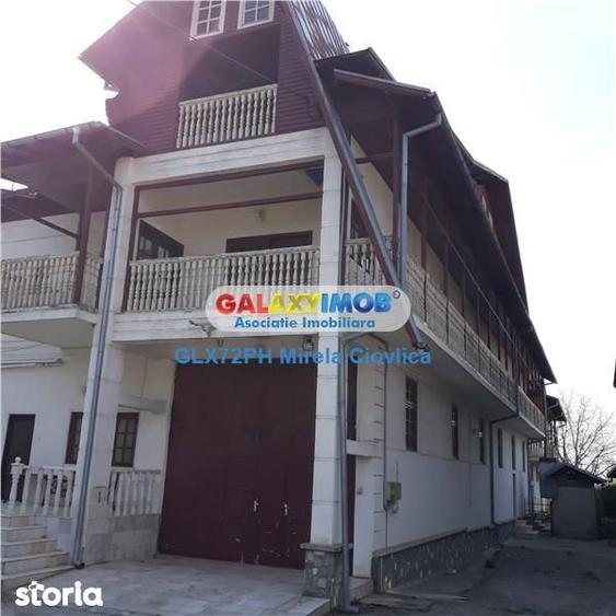 Vanzare imobil intreg\/ Spatiu Comercial\/ Hala Baicoi Prahova - 1