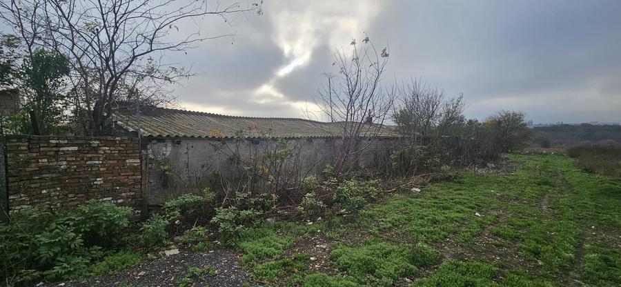 Teren 600mp. curs constructii, Utilitati, Palazu Mare, str.Spicului - 13