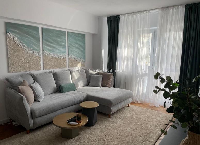 Apartament 3 camere Lux langa  Bulevardul Banu Manta