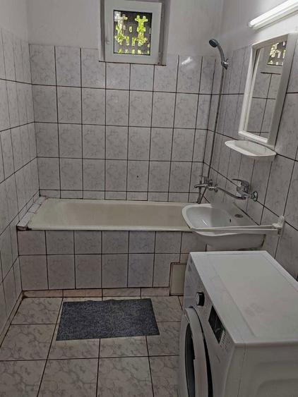 Inchiriez apartament cu 2 camera ,semidecomandat et. II in Baia Mare pe Bd. Independentei zona Kaufland cu 1500 lei pe luna si garantie - 4