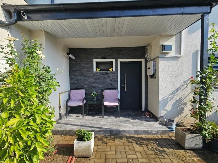 Casa modernă, complet mobilată și utilată, cu panouri solare, direct proprietar - 11