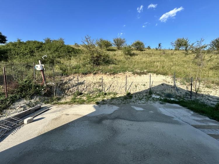 Casa individuala de vanzare Chinteni Lac 180mp utili plus 250mp teren - 17