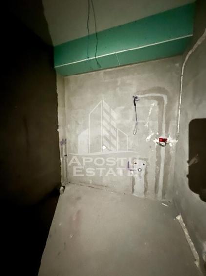 Apartament cu 3 camere nou,etaj intermediar,centrală proprie,zona Alfa - 6