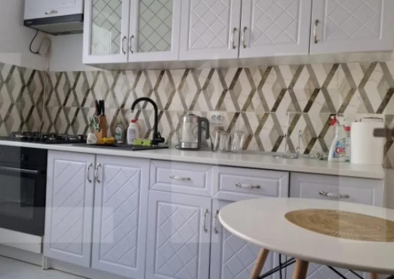 Apartament 2 camere, etaj 1 Parcul Tineretului - 4