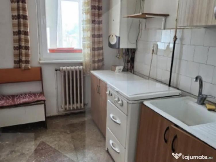 Apartament 2 camere, zona centrala, lift -Sf.Gheorghe - 3