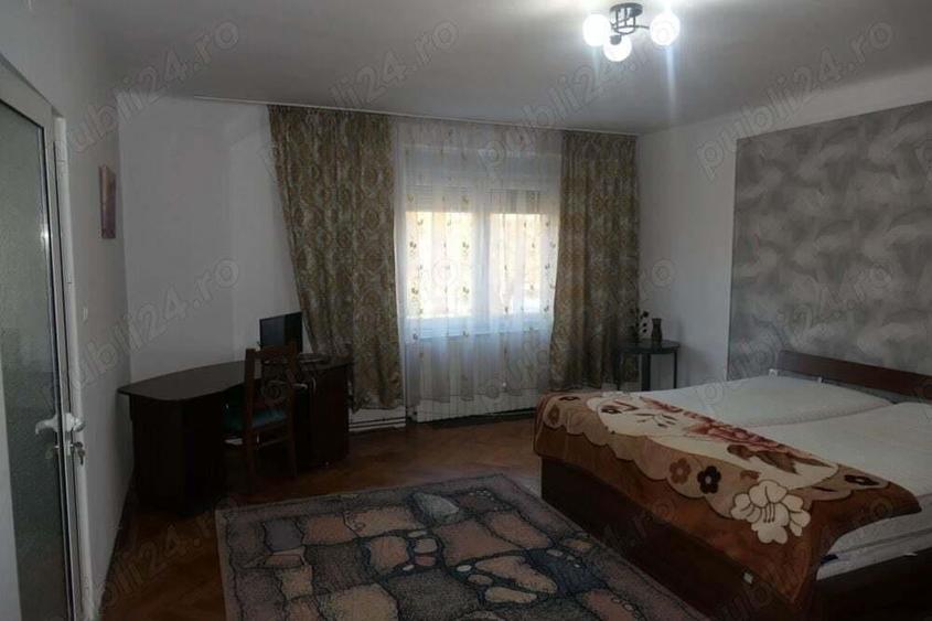 Apartament 2 camere la vila, mobilat, centrala termica proprie, centru - Podgoria, et. 1 - 7