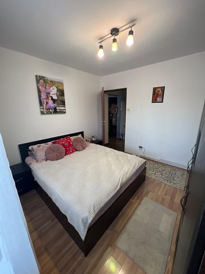 Apartament 2 camere  decomandat , zona  Cetate , mobilat - 2
