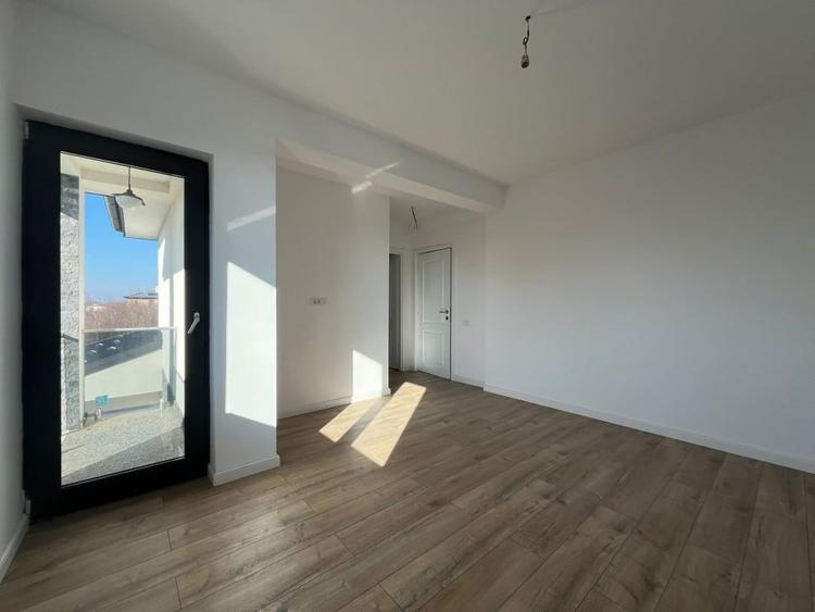 De vanzare vila individuala 5 camere garaj toate utilitatile Corbeanca - 14