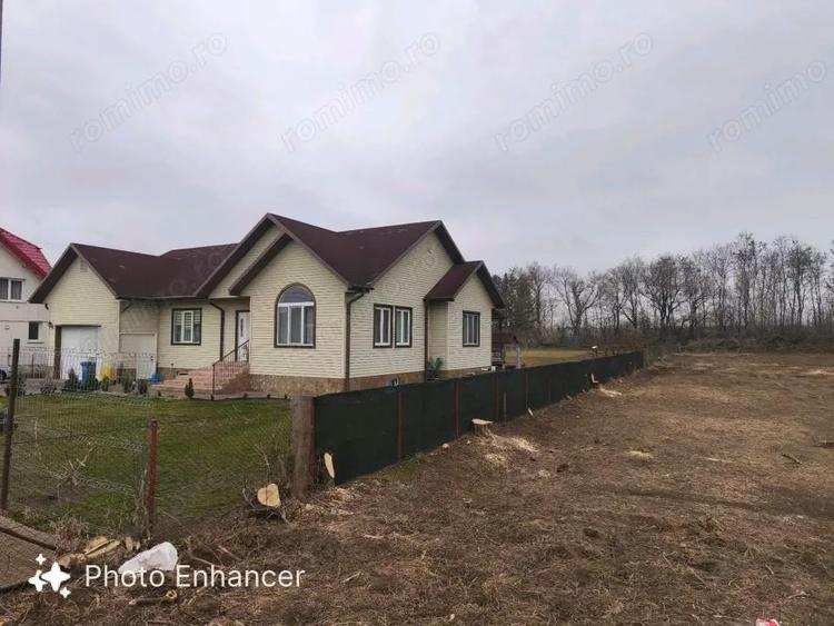 Casa in stil american, 150mp, 3000mp teren, Radauti - 3