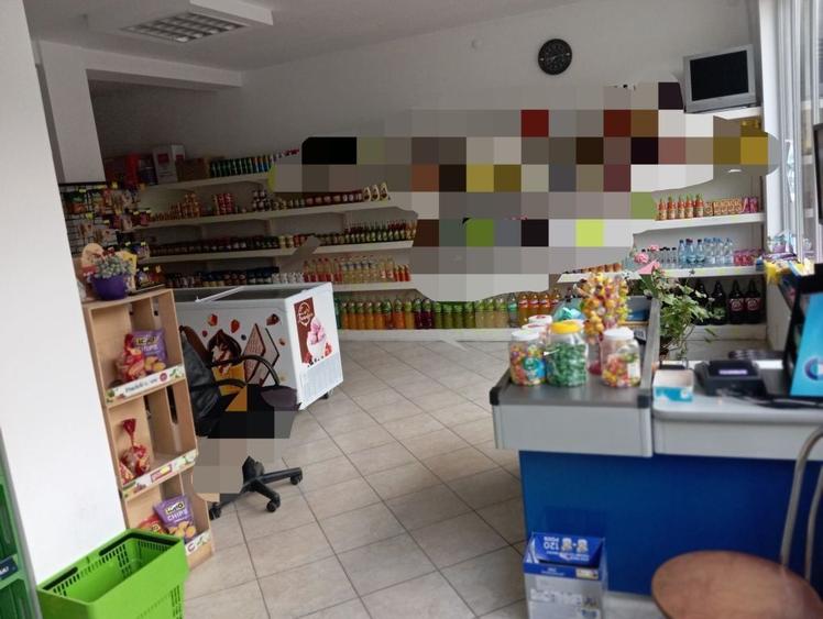 Spațiu comercial, de 370 mp, în Falcău
