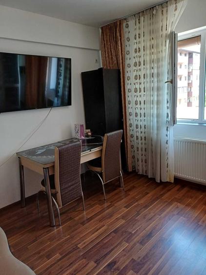 Vand apartament doua camere - 7