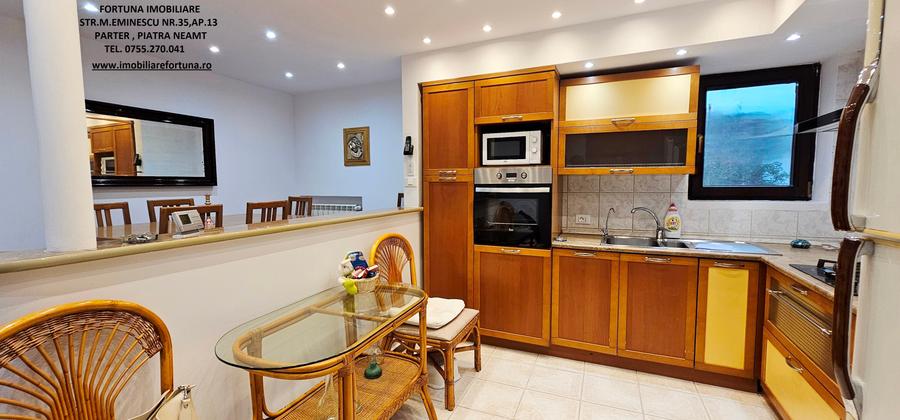 Casa de exceptie cu 4 niveluri,design modern/inovativ,zona Centrala Piatra Neamt - 8