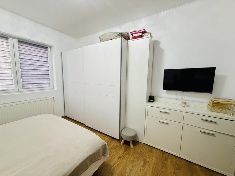 Apartament cu 2 camere decomandat, mobilat în Chiajna