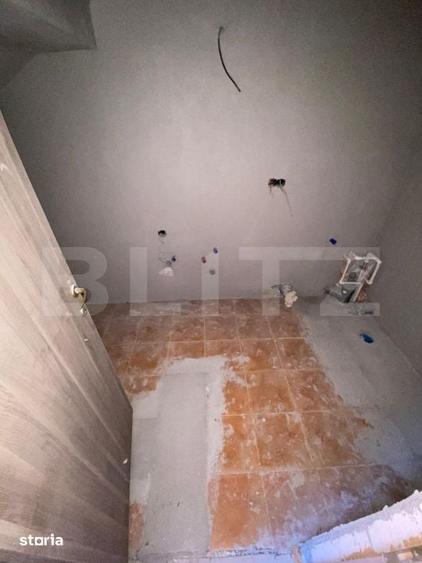 Apartament cu 5 camere în Decebal