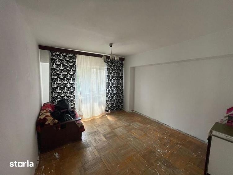 Apartament cu 3 camere în Nicolina