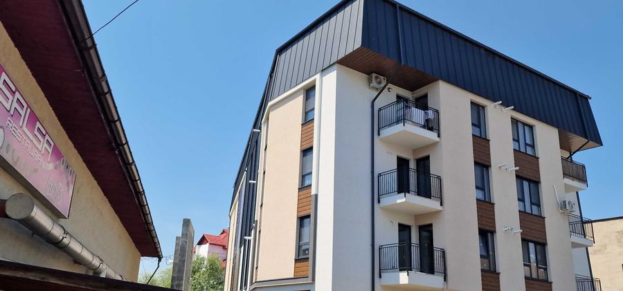 Apartament cu 3 camere decomandat în Ultracentral