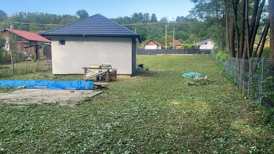 Casă individuală cu 3 camere cu Teren 900 Mp în Haleș
