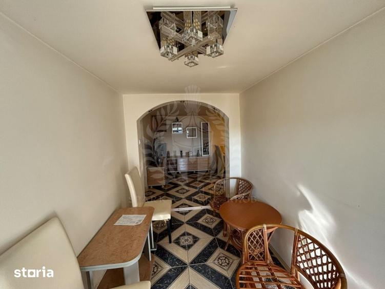 Casă cu 4 camere cu Teren 1236 Mp în Vâlcănești